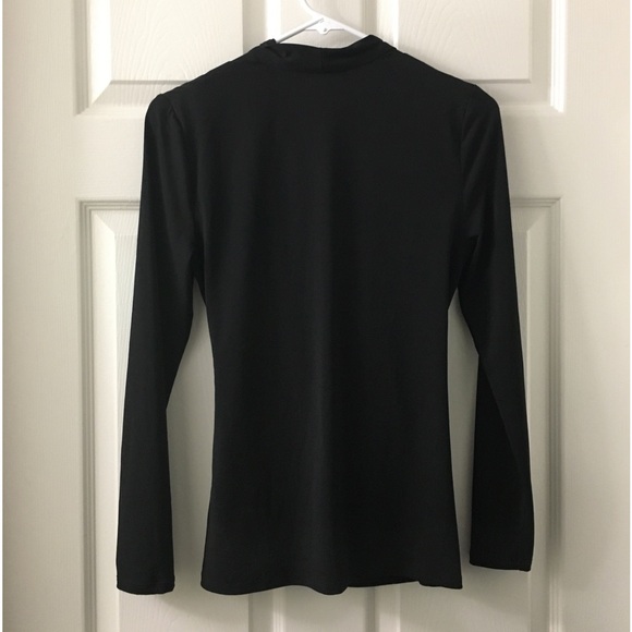 Elegantly Draped Long-sleeved Top - Picture 2 of 6